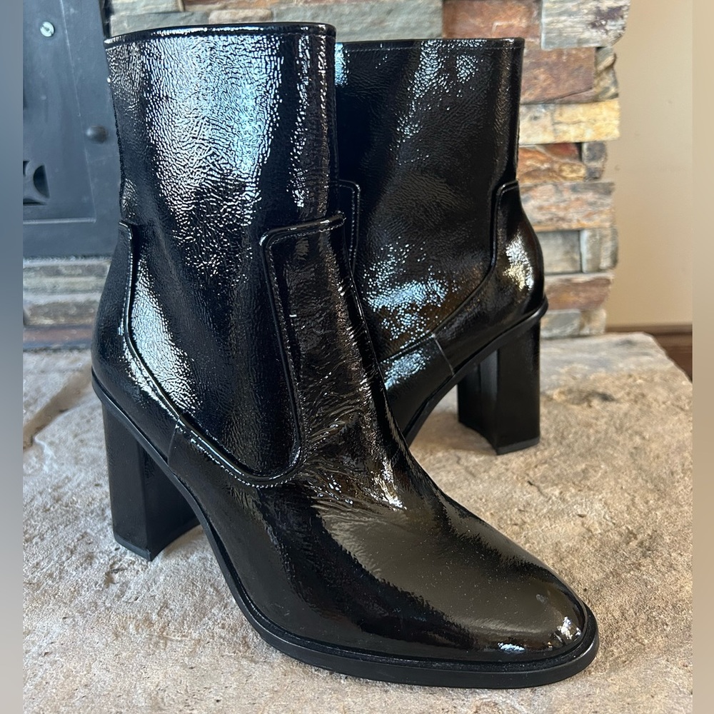 $298 DONALD PLINER‎ MAYMI BLACK CRINKLE PATENT LEATHER BOOTS SIZE 10